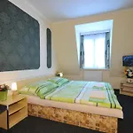 Velický Zámoček