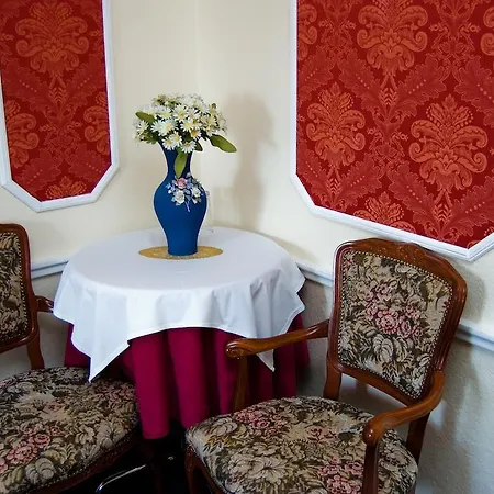 Hotel Velicky Zamocek