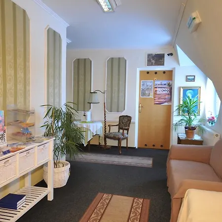 Ubytovanie Poprad Velicky Zamocek Hotel 2*